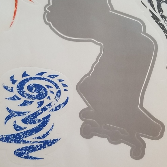 NEW RoomMates Skateboard Self-Adhesive Wall Decals - Picture 7 of 15